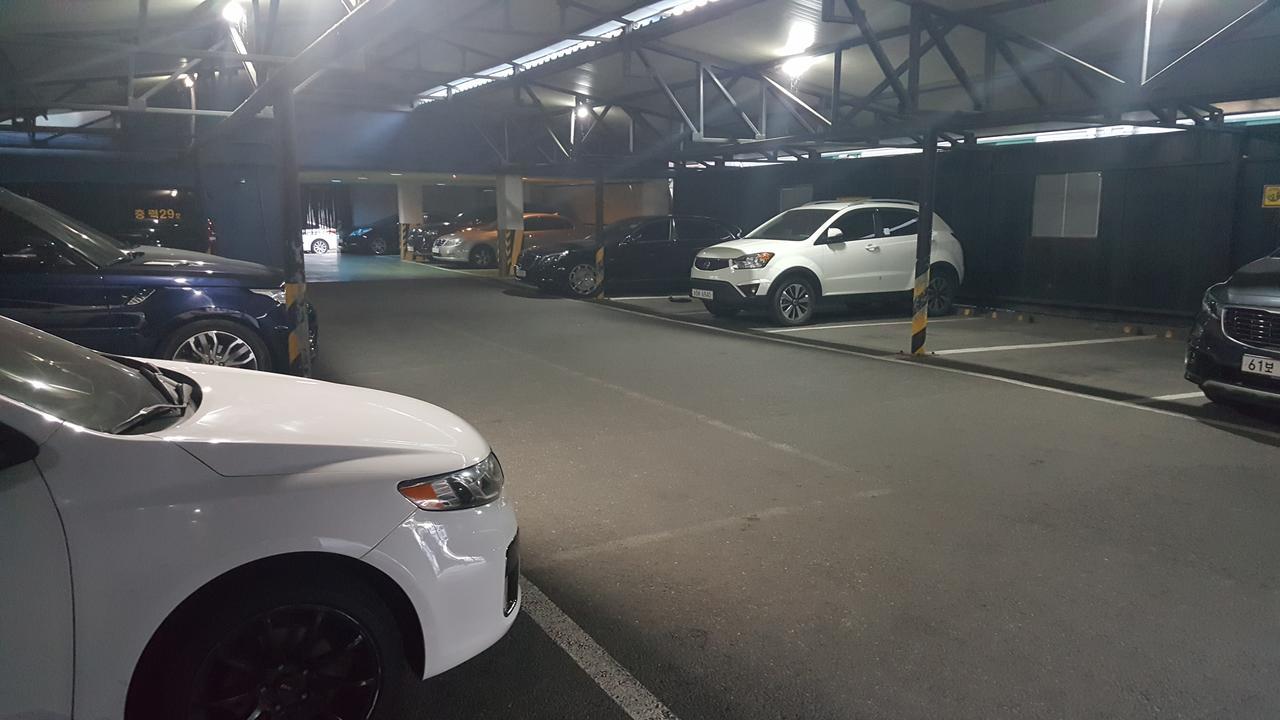 Motel Iu Changwon Eksteriør bilde