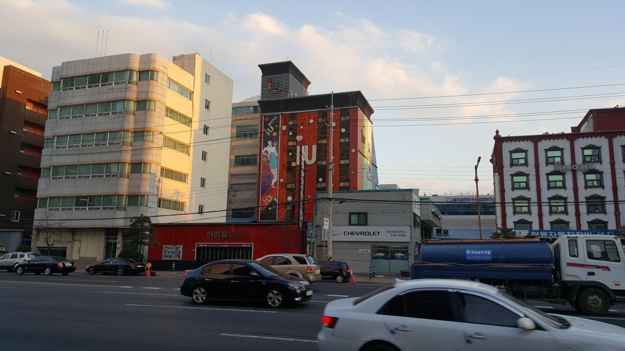 Motel Iu Changwon Eksteriør bilde